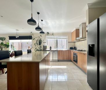 Low-Maintenance Living With Oh-So-Much Space! - Photo 6