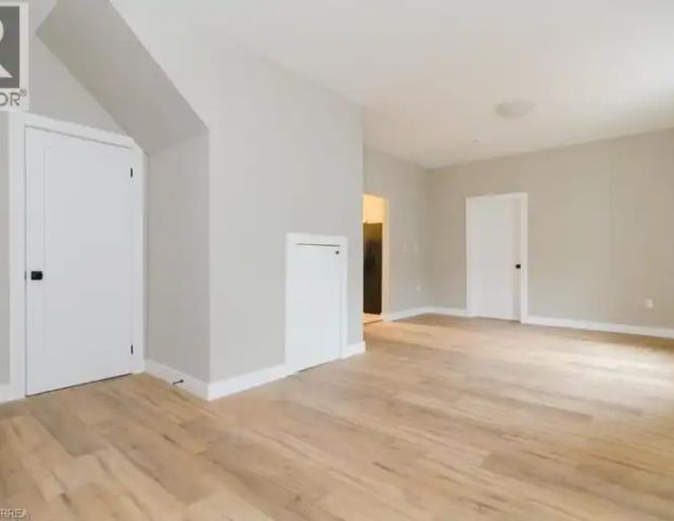 302 COLBORNE Street Unit# 3 | 302 COLBORNE Street Unit# 3, Brantford - Photo 1