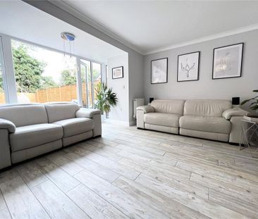 4 bedroom semi-detached house to rent - Photo 1