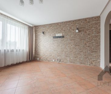 Przestronne trzypokojowe mieszkanie z dużym balkonem w Jaworznie do... - Photo 2