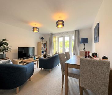 2 bedroom semi-detached house to rent - Photo 6