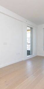 Luxurious 1BR+Den/1BA Condo in Cambie Corridor - Photo 3