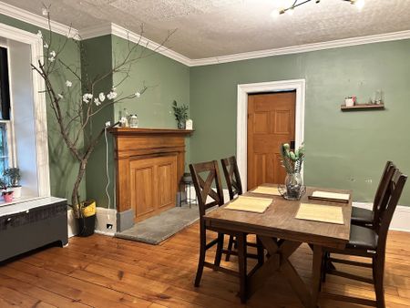 For Lease - 545 Dundas Street, Hamilton, Ontario - Photo 4