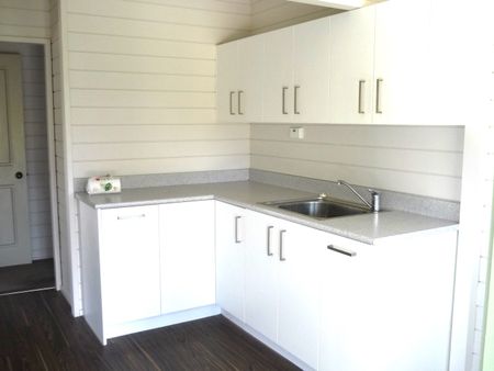 RURAL LIFESTYLE- URBAN FRINGE, FOUR BEDROOMS + ROOM FOR GRANNY! - Photo 3