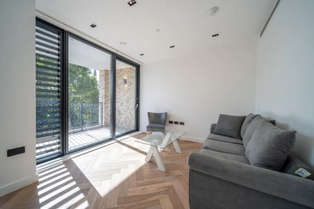 3 bedroom apartment to rent - Photo 2