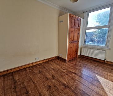 1 Bed Flat, Chatham Street, RG1 - Photo 1