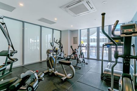 609/20 Labrador St, Labrador, QLD 4215 - Photo 2