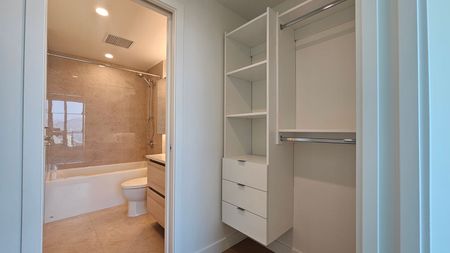 1 BED – DOWNTOWN, 29TH FLOOR OF THE NEW ELI BUILDING! - Photo 5