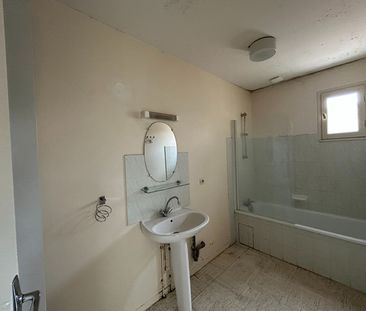 Location Appartement 2 pièces 46m² - Photo 3