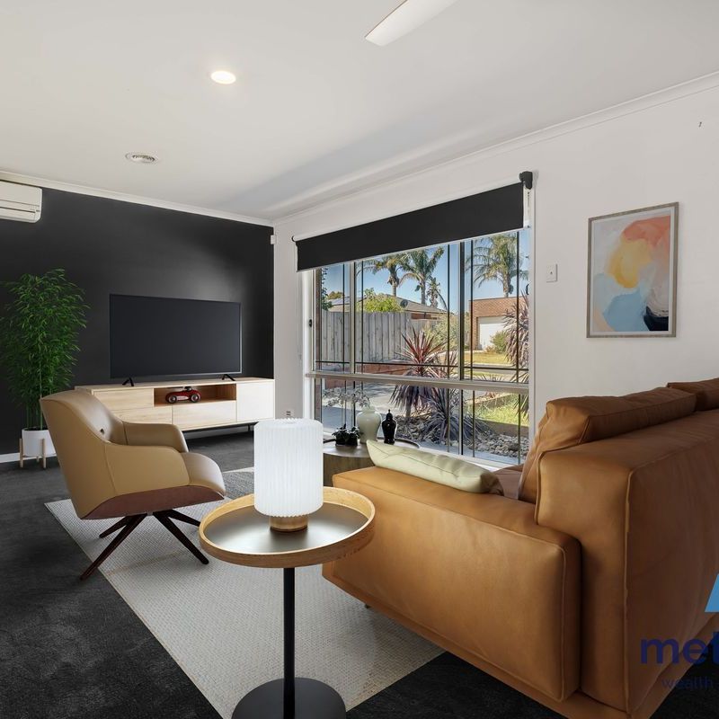 5 Wesley Close, SKYE, VIC - Photo 1