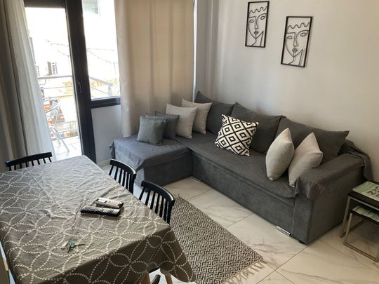 Studio/Γκαρσονιέρα για ενοικίαση Κέντρο (Καβάλα) - Photo 1