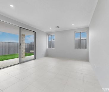 Stunning Home in a Sought-After Location - Photo 3