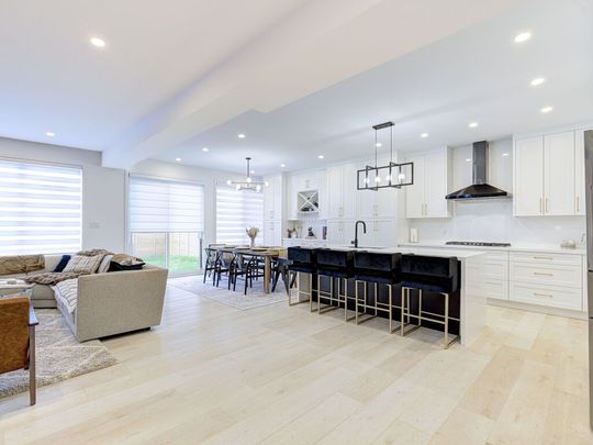 For Lease - 171 Klein Circle, Hamilton, Ontario - Photo 1