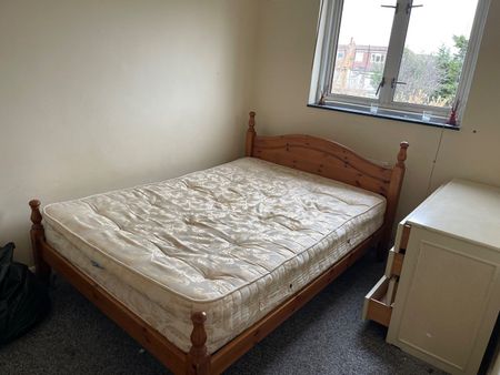 Room in a Shared House, Romeyn Road, SW16 - Photo 4