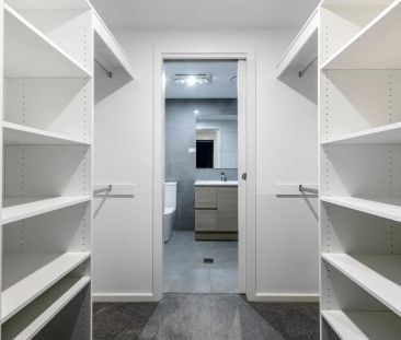 North Facing Executive 2 Bedroom Apartment - Photo 2