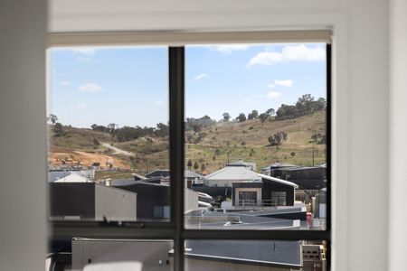 6 Pannell Street, Whitlam ACT 2611 - House For Rent | Domain - Photo 2