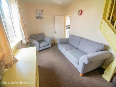 70 Tuke Avenue - Photo 2