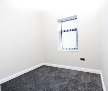 2 bedroom townhouse to rent - Photo 2