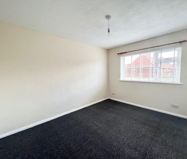 2 bedroom semi-detached house to rent - Photo 3