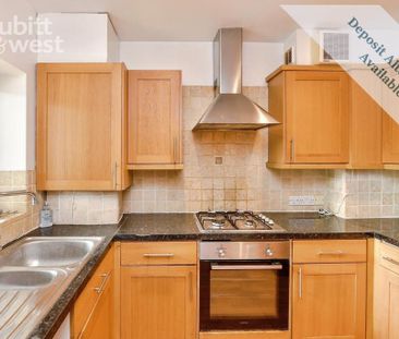 4 bedroom townhouse to rent - Photo 2