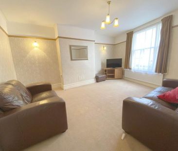 5 bedroom house to rent - Photo 1