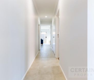 30 Harlem Way, Berwick, Vic 3806 - Photo 5