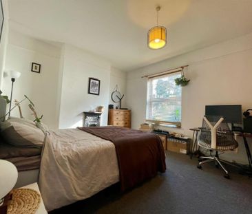 Compton Street, Clifton Green - Photo 2