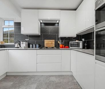 3 bedroom detached house to rent - Photo 6