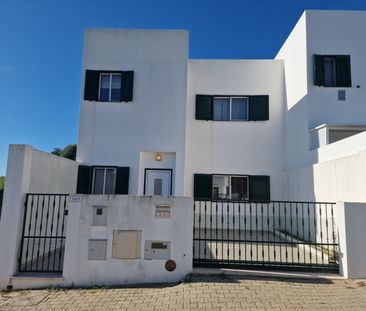 Moradia T3 para Arrendamento Temporário até 30.06.26 em Castro Marim - Photo 2