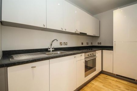 2 bedroom apartment to rent - Photo 5