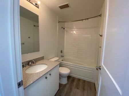 For Lease - 251 Northfield Drive Unit# 402, Waterloo, Ontario - Photo 5