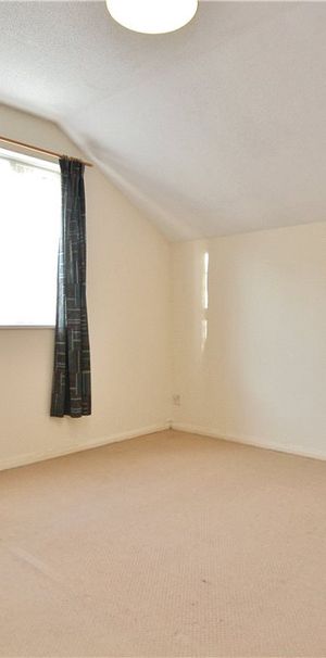 Elder Close, Guildford, Surrey, GU4 7YW - Photo 1