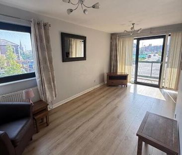 12 Balmoral Court, Belfast, BT9 7GR - Photo 4