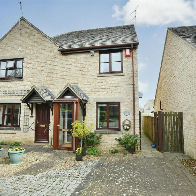 2 bedroom semi-detached house to rent - Photo 1