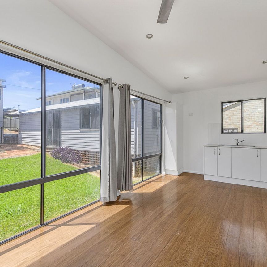 Private Granny Flat - Photo 1