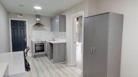 Studio 5, 176 Bournbrook Road Birmingham - Photo 5