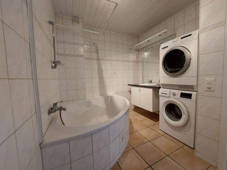 Tramelan, spacious and bright 3.5 room apartment with balcony - Photo 2