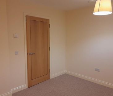 2 bedroom apartment to rent - Photo 6