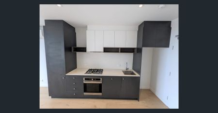 CONTEMPORARY APARTMENT WITH BALCONY VIEWS - Photo 2