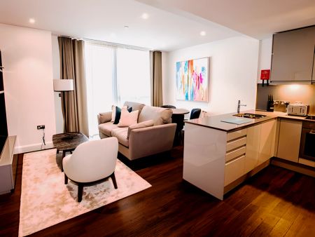 One Bedroom Executive Apartment - Photo 4