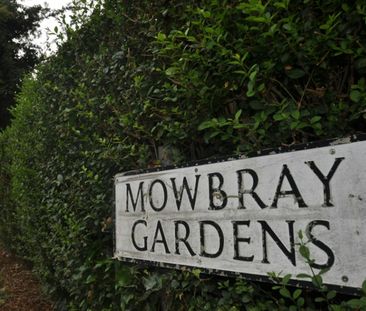 Terraced House to rent on - Photo 2