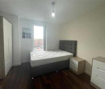 3 bedroom apartment to rent - Photo 6