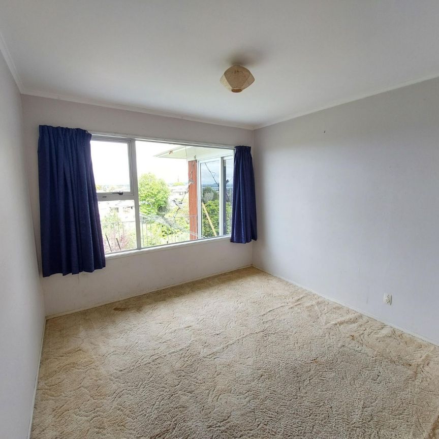 3 Bedroom Unit With Garage - Photo 1