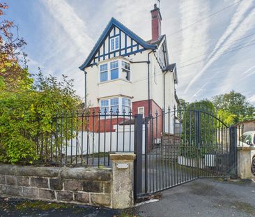 Flat to rent on - Photo 1