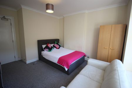 Dowanhill Street, Hyndland, Glasgow, G11 5QS - Photo 2