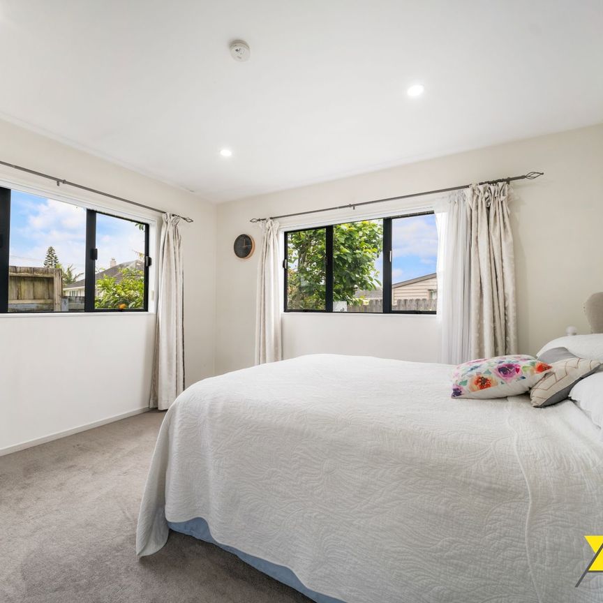 Modern Comfort and Convenience in a Prime Central Location - Photo 1