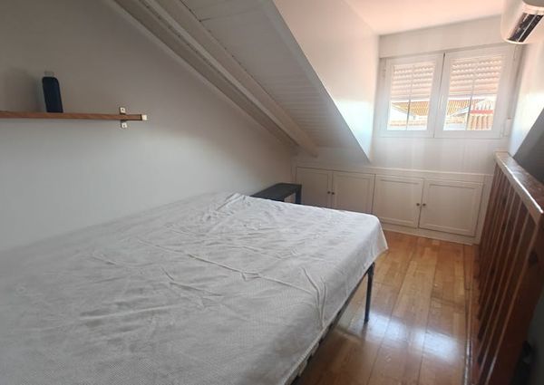 Calle de Piamonte, Madrid, Community of Madrid 28004