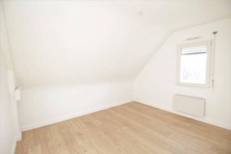 Maison 5 pièces - - Photo 3