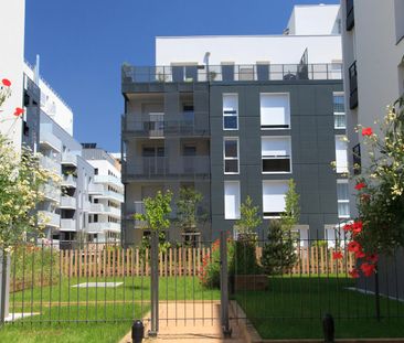 location Appartement T2 DE 45.3m² À LYON - Photo 4