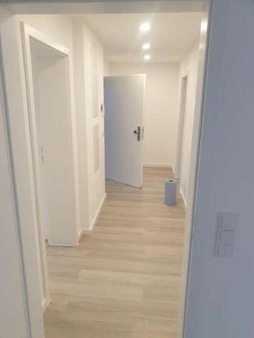 Top sanierte 2-Zi-Wohnung im DG - Foto 3